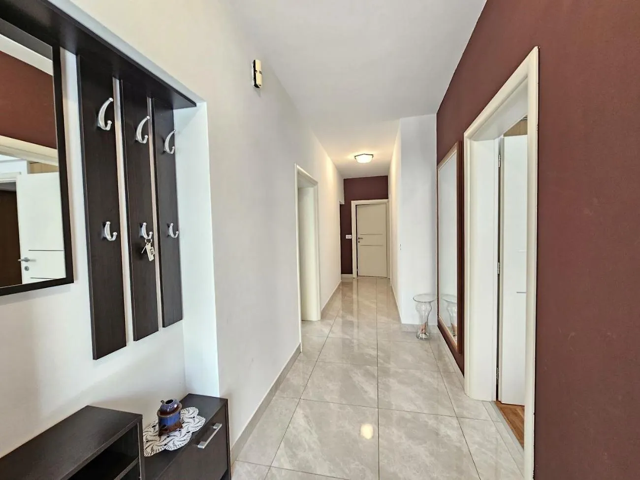 Blaz 4 - Apartment For 6-8 Persons, 150 M From The Beach Novi Vinodolski