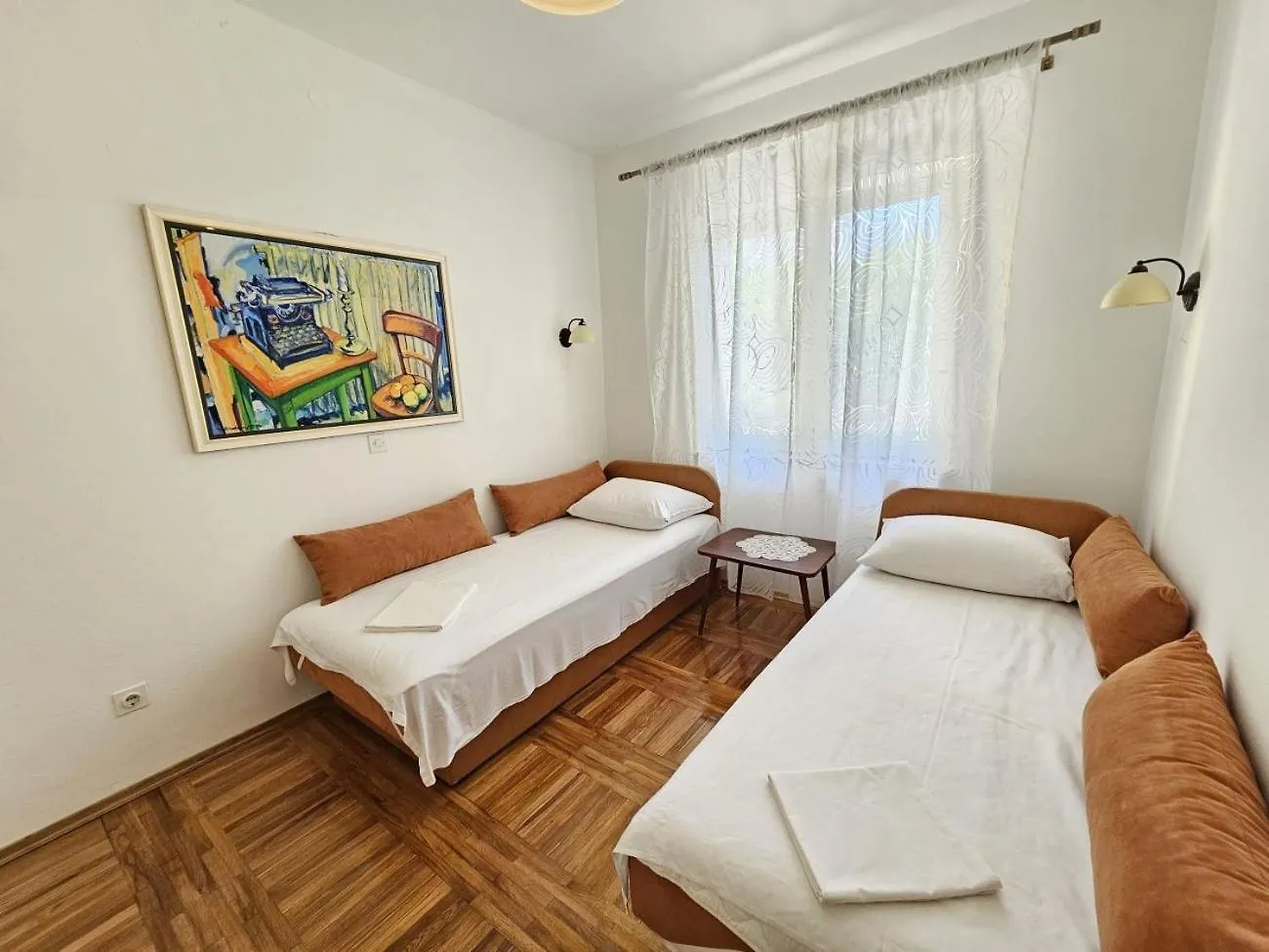 Blaz 4 - Apartment For 6-8 Persons, 150 M From The Beach Novi Vinodolski