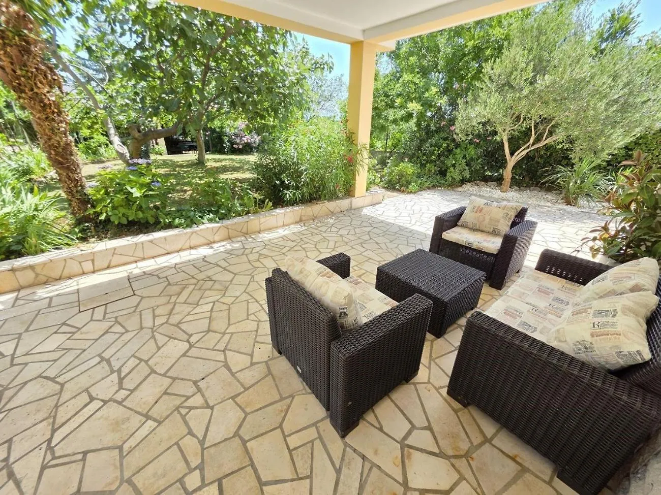 Blaz 4 - Apartment For 6-8 Persons, 150 M From The Beach Novi Vinodolski Croatia